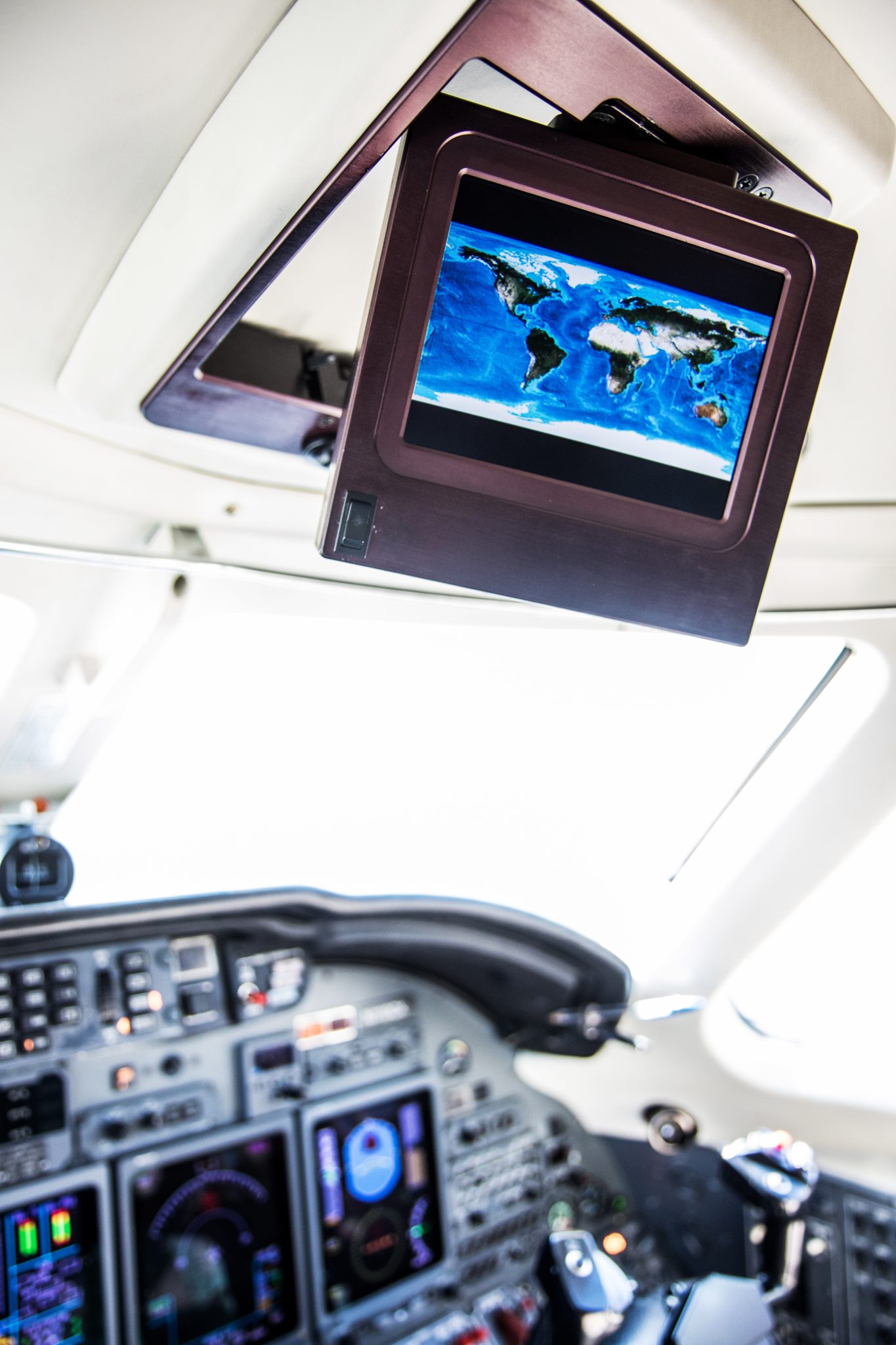 CXFlight34_s9ownk.jpg