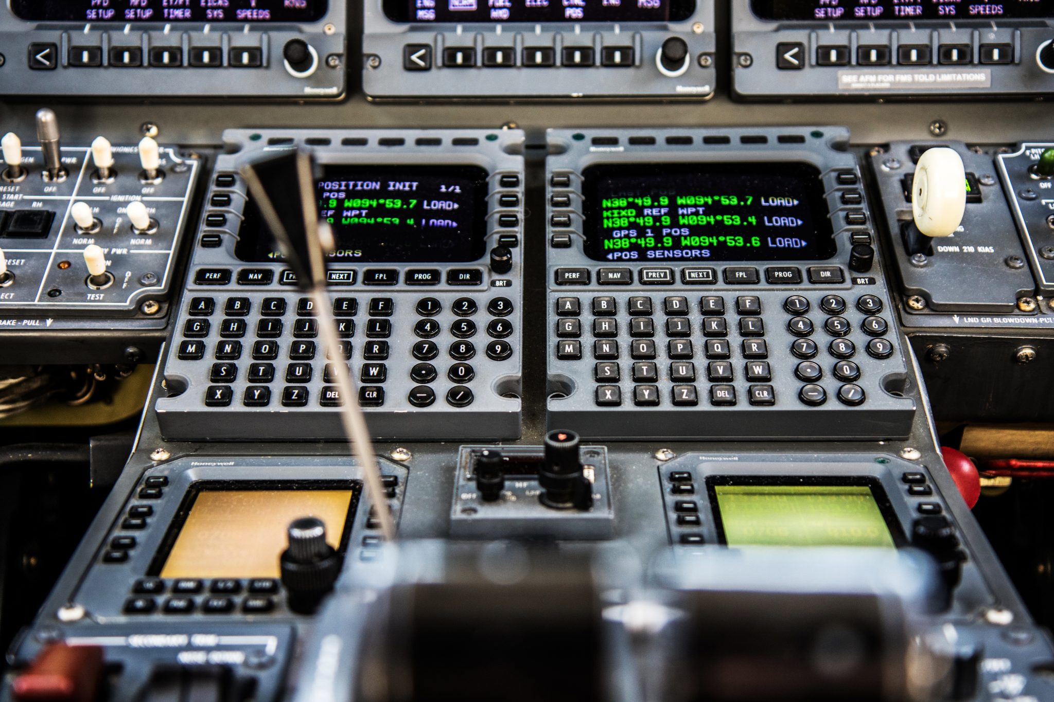 CXFlight44_kjy48x.jpg