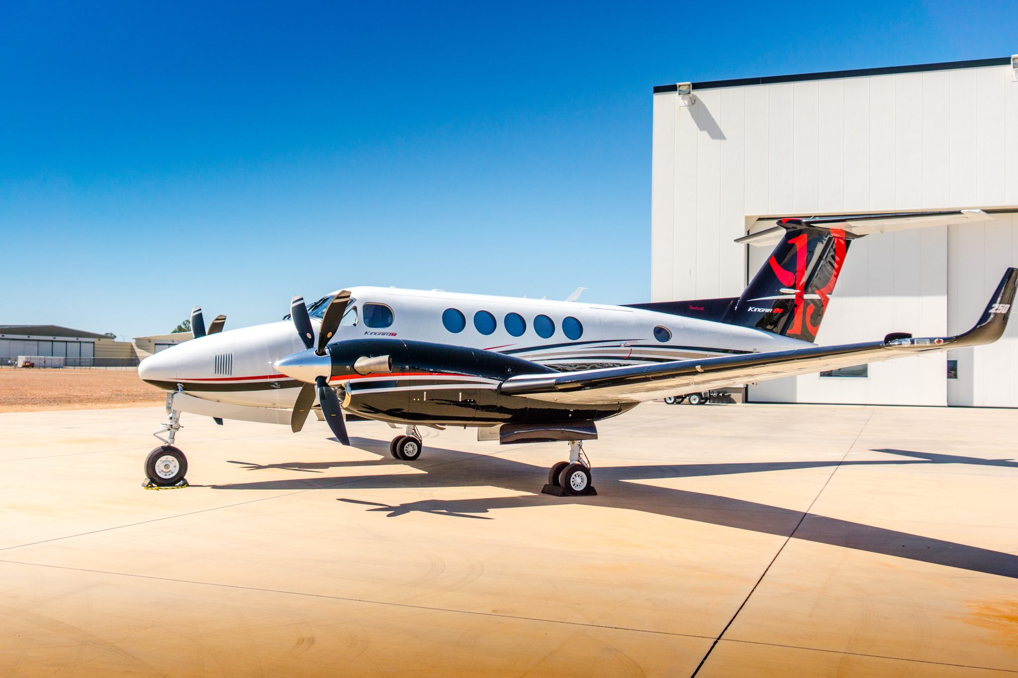 2016 Beechcraft King Air 250