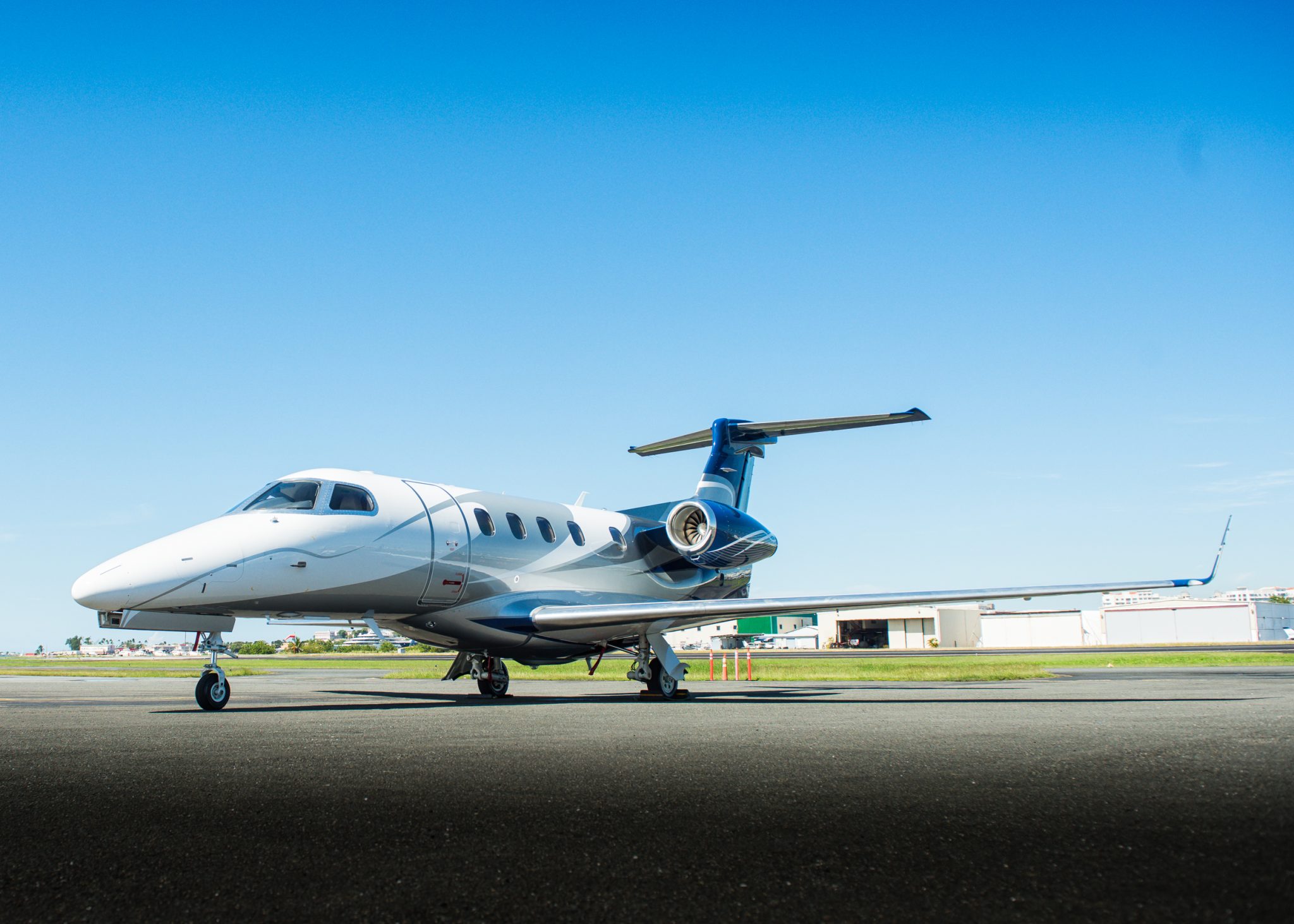 2014 Embraer Phenom 300
