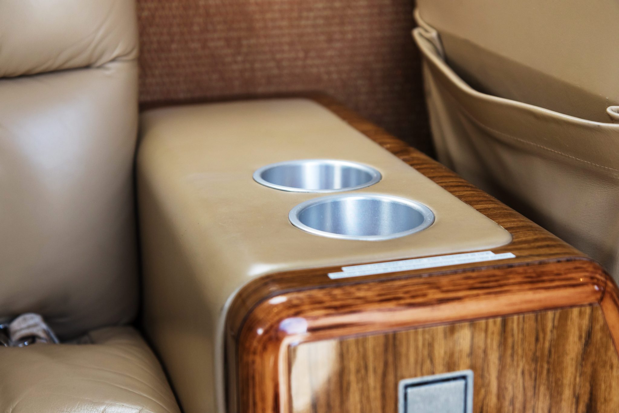 N459NA-CABIN-18_mt2gii.jpg