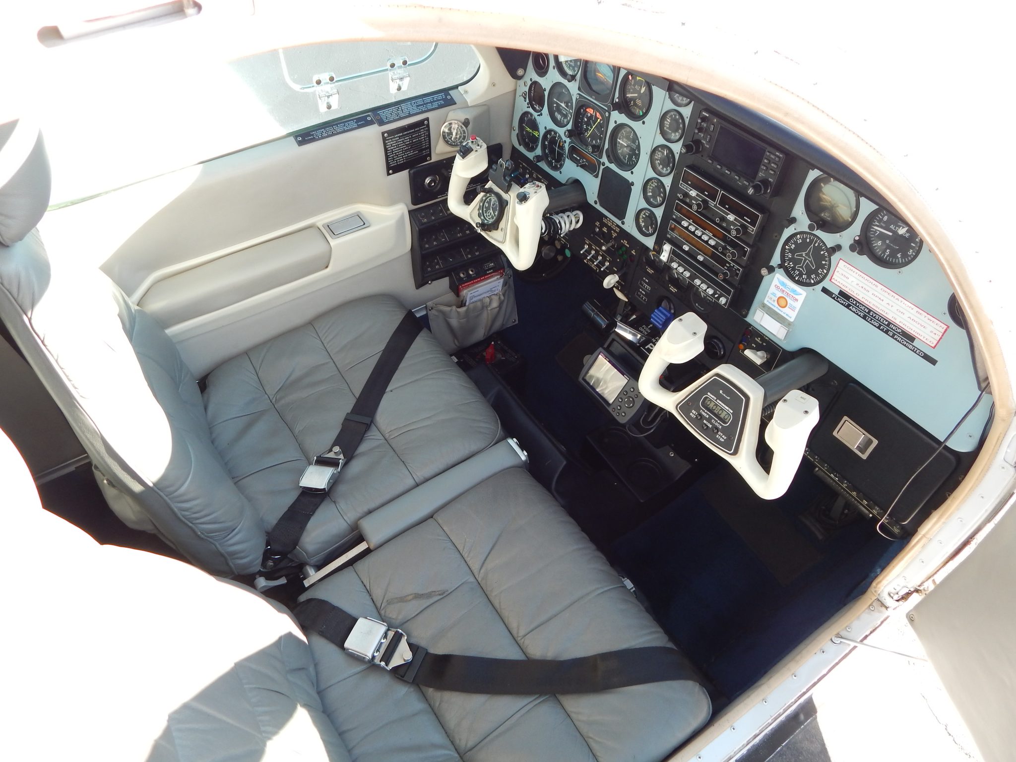 Pilot_Int_ulrbpx.jpg
