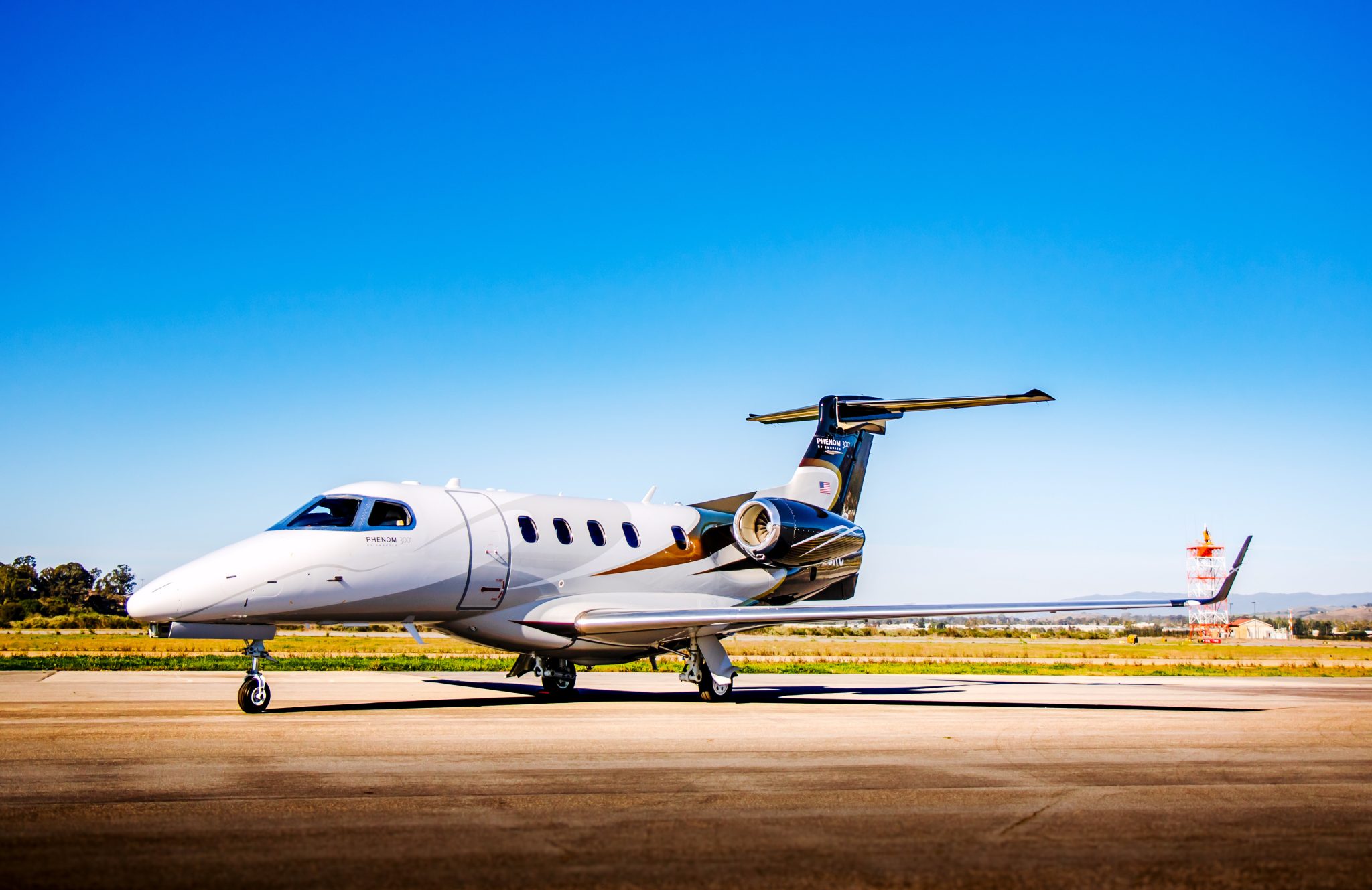 2013 Embraer Phenom 300