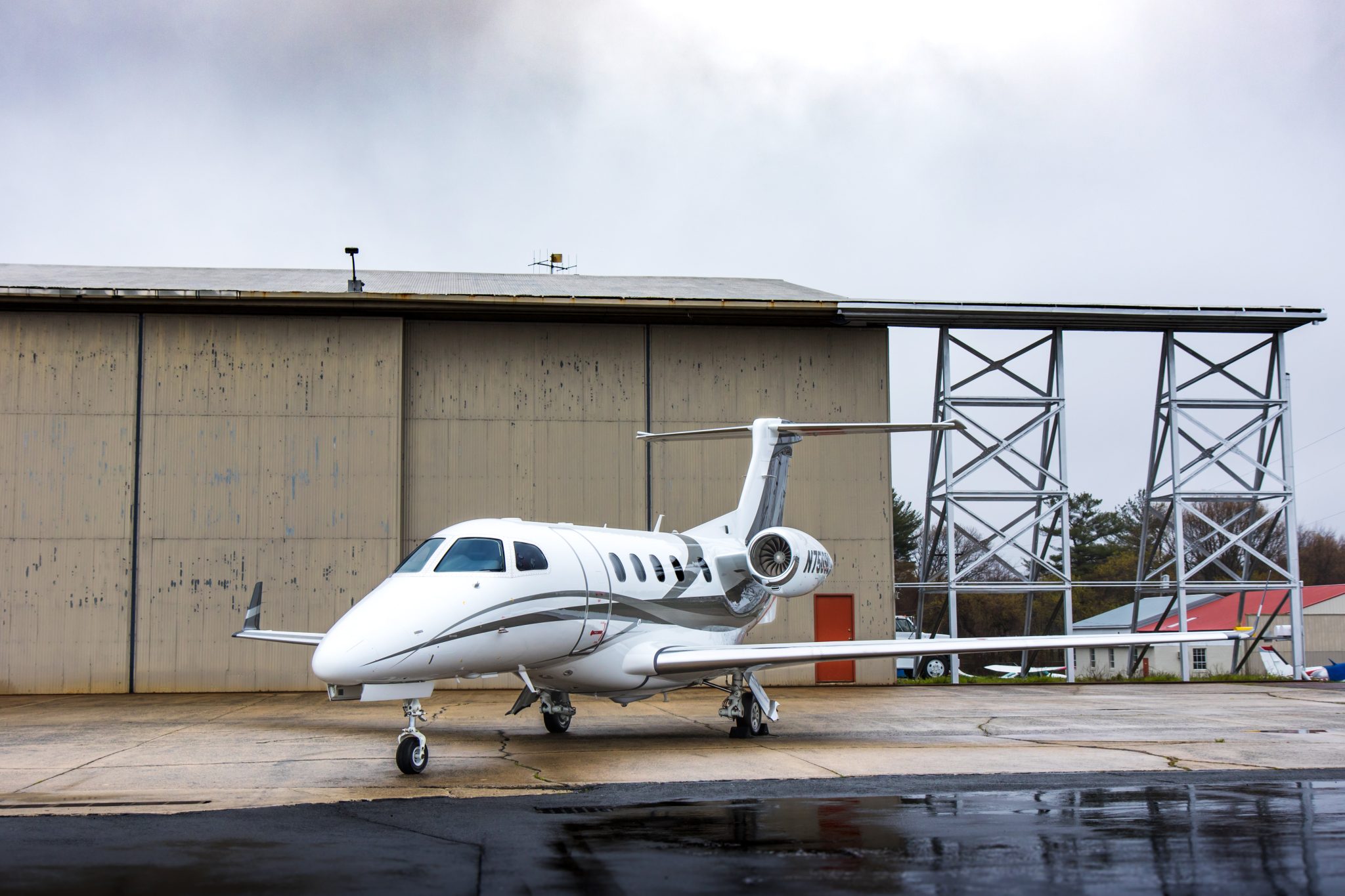 2015 Embraer Phenom 300