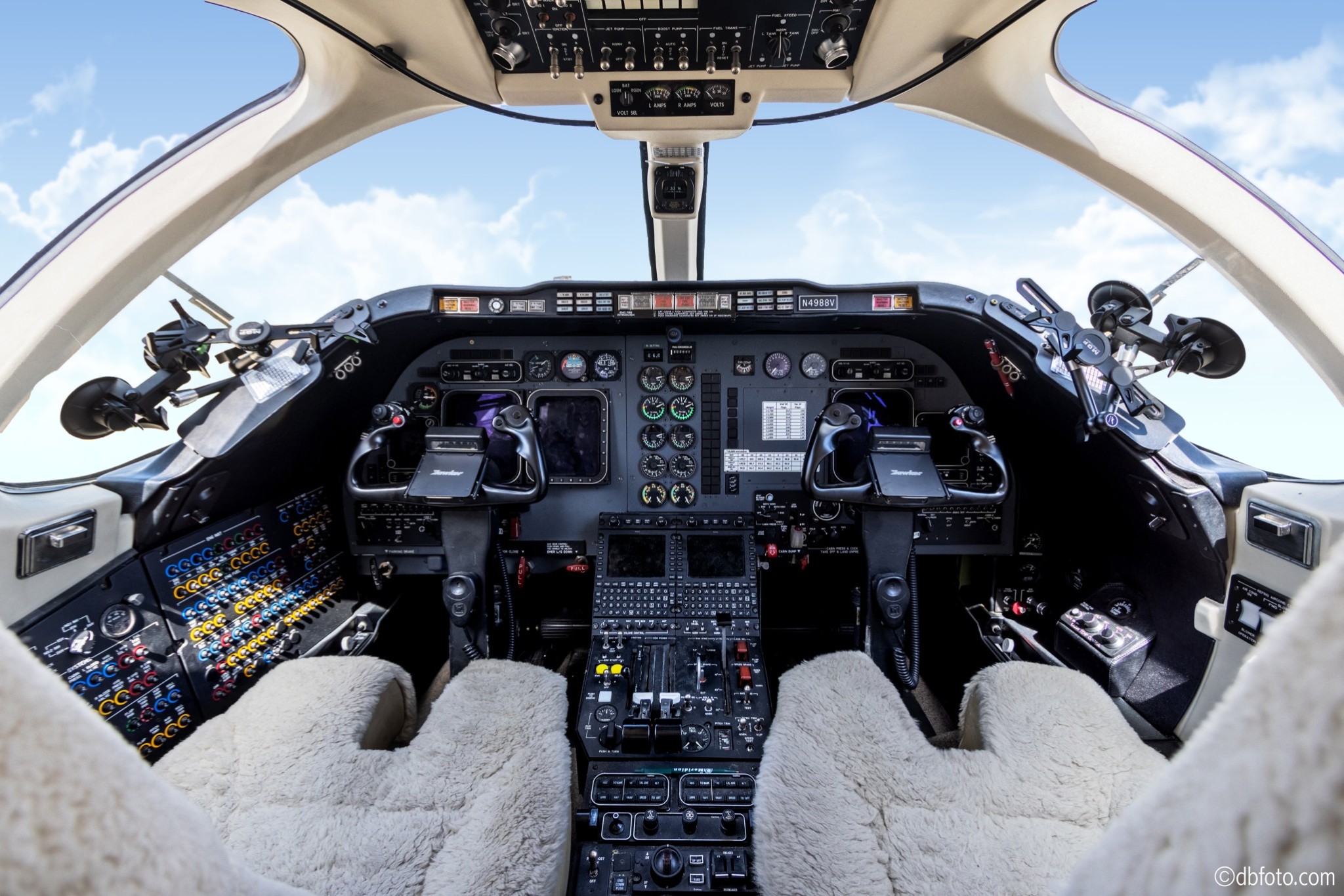 Flight Deck ©dbfoto5
