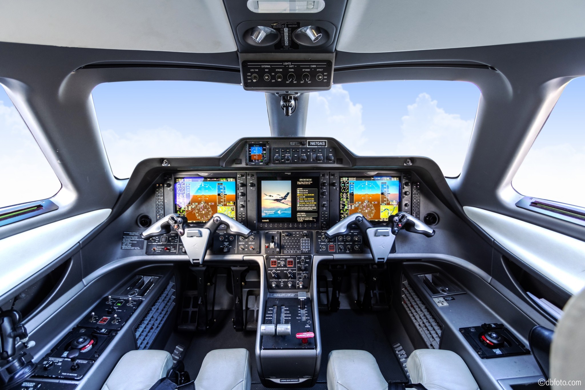 Flight Deck ©dbfoto1