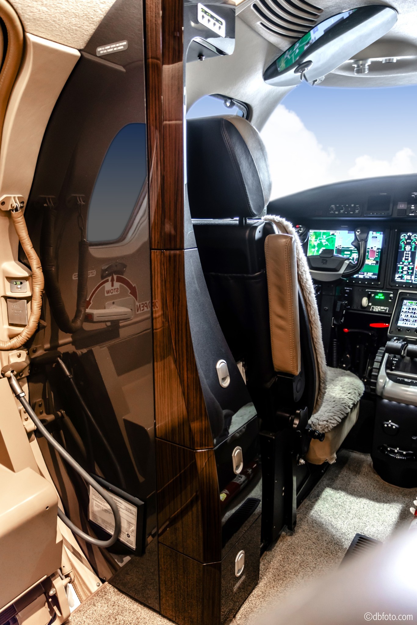 Cabin ©dbfoto.com31
