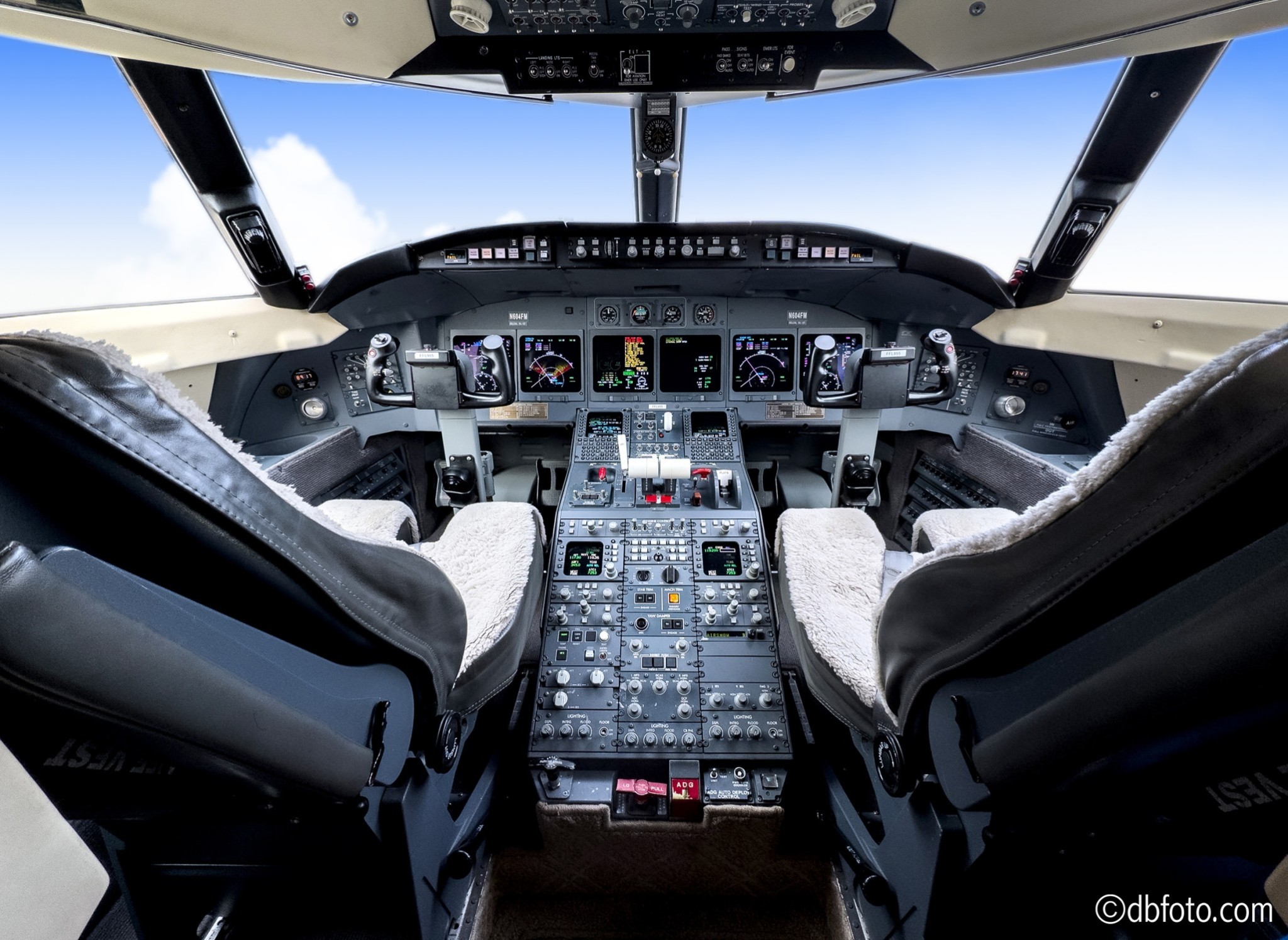 Flight Deck ©dbfoto1