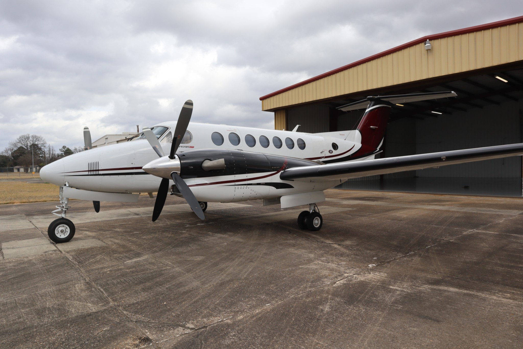 2016 King Air 350i SN FL-1062