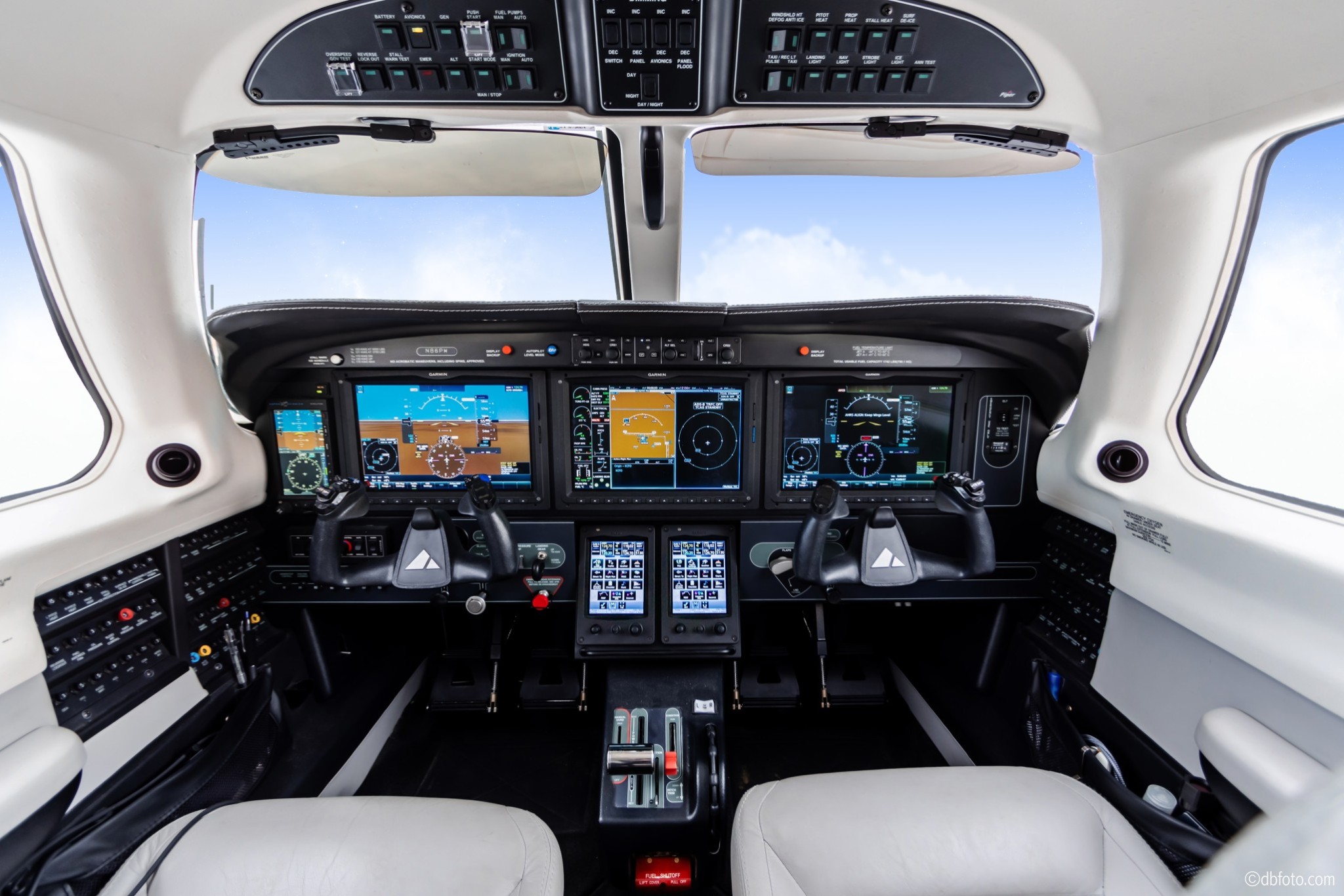 Flight Deck ©dbfoto3