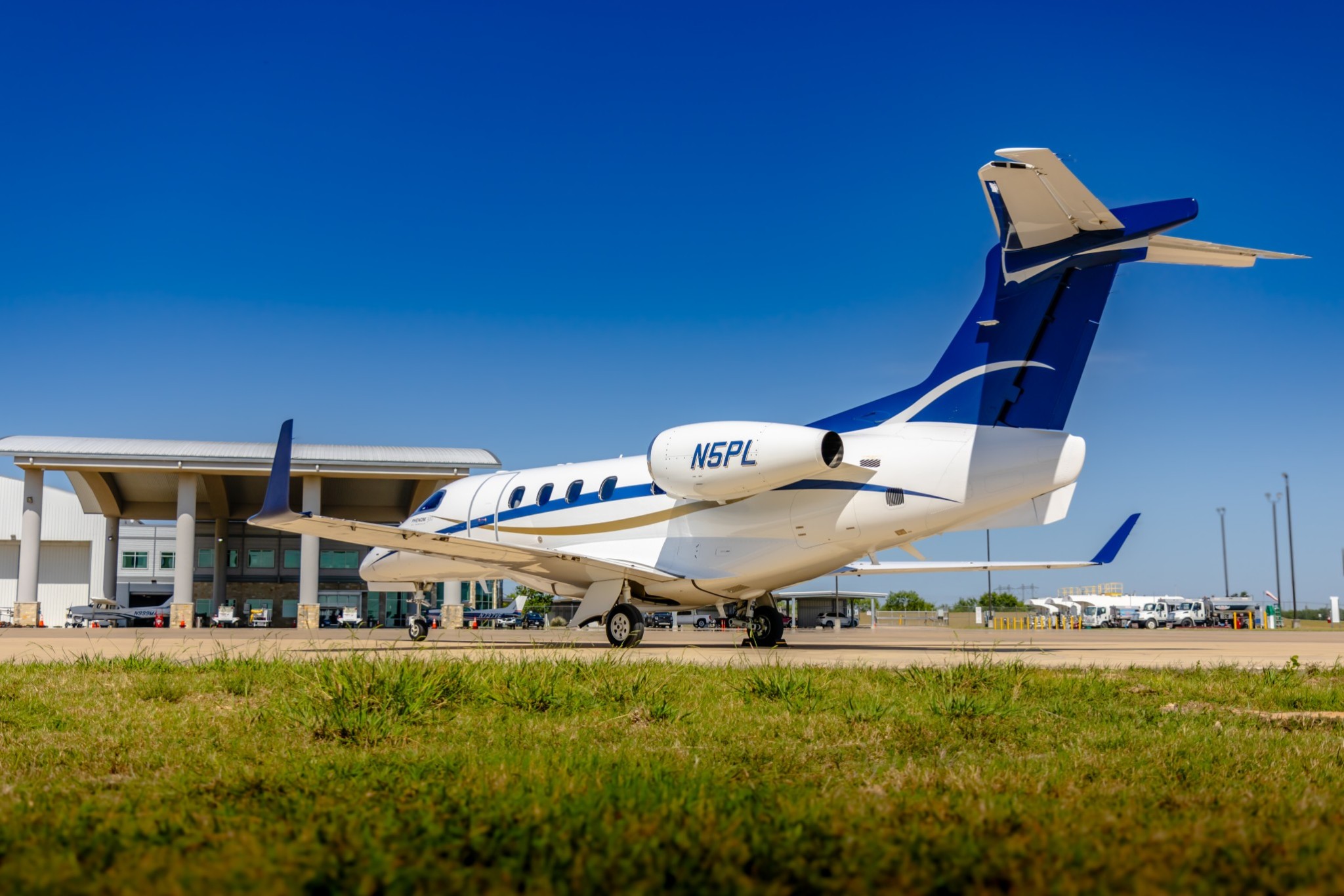 2016 Embraer Phenom 300 SN 50500337 - jetAVIVA - Life Is Short 