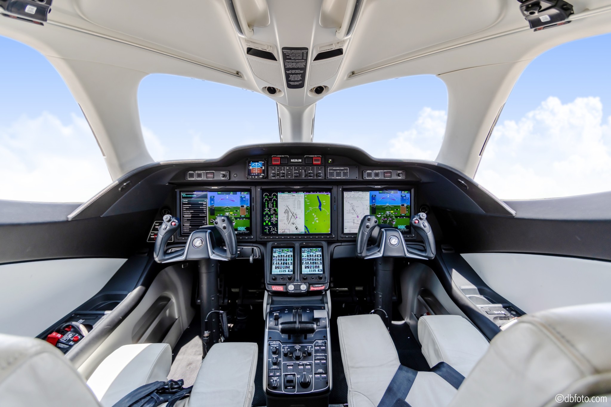 Flight Deck ©dbfoto2