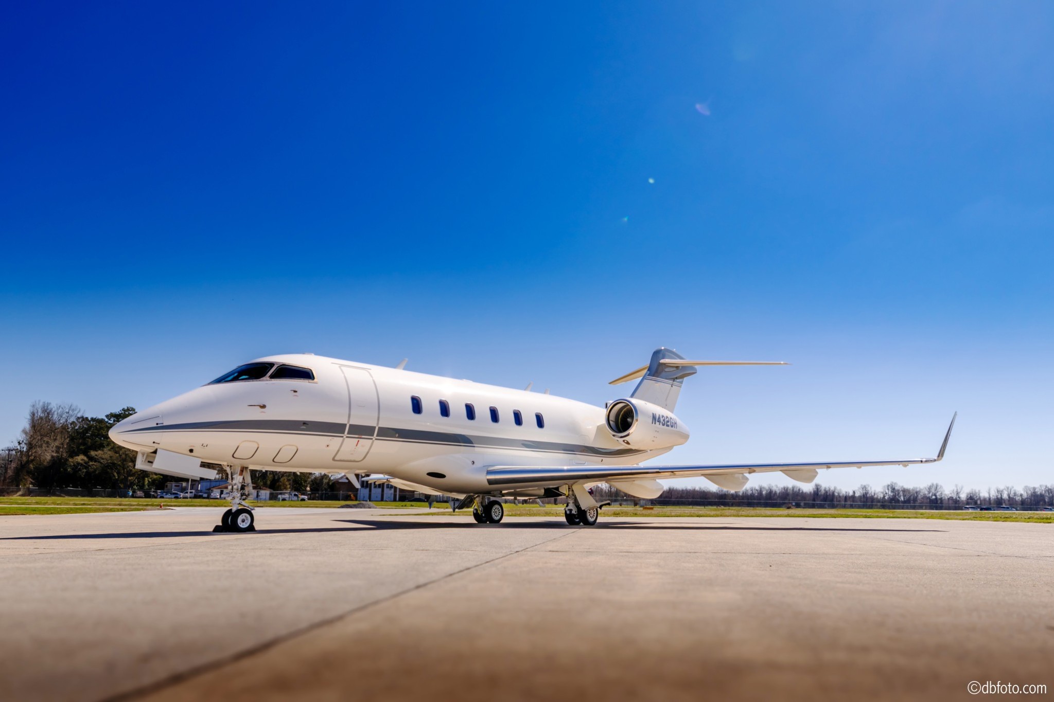 2013 Bombardier Challenger 300 SN 20432