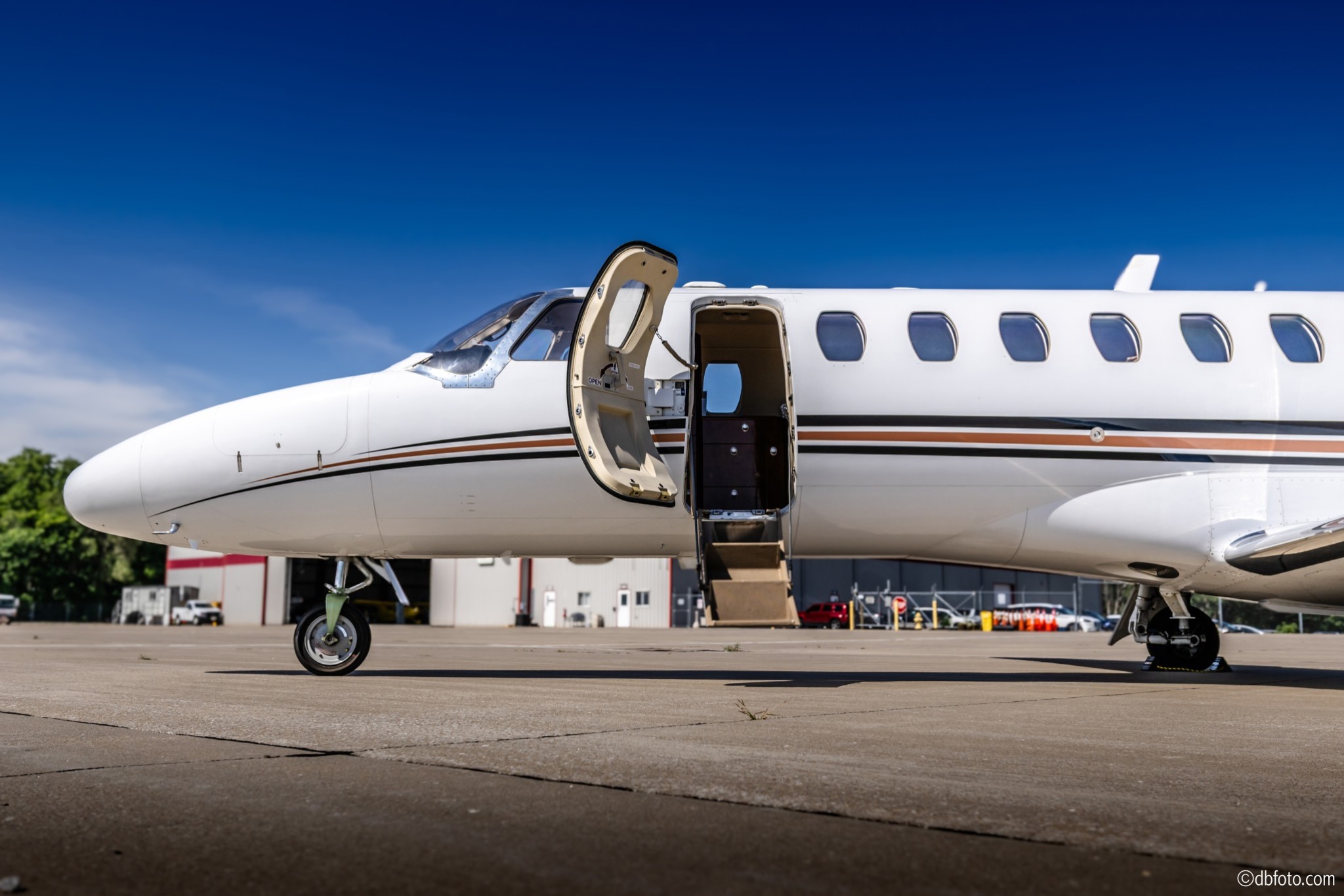 ©dbfoto Exterior1
