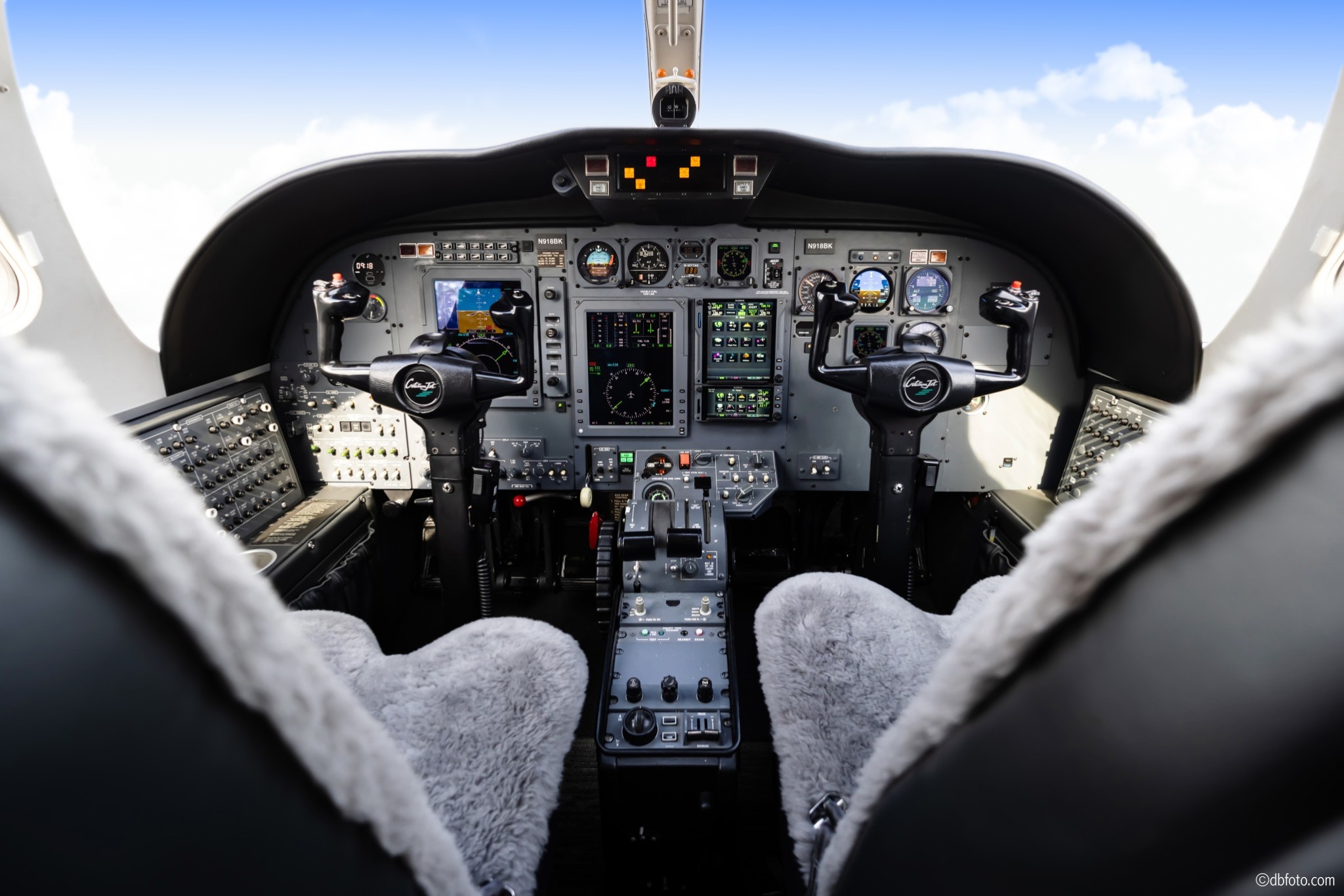 2001 Citation CJ1 SN 525-0419 - jetAVIVA - Life Is Short, Fly a Jet.