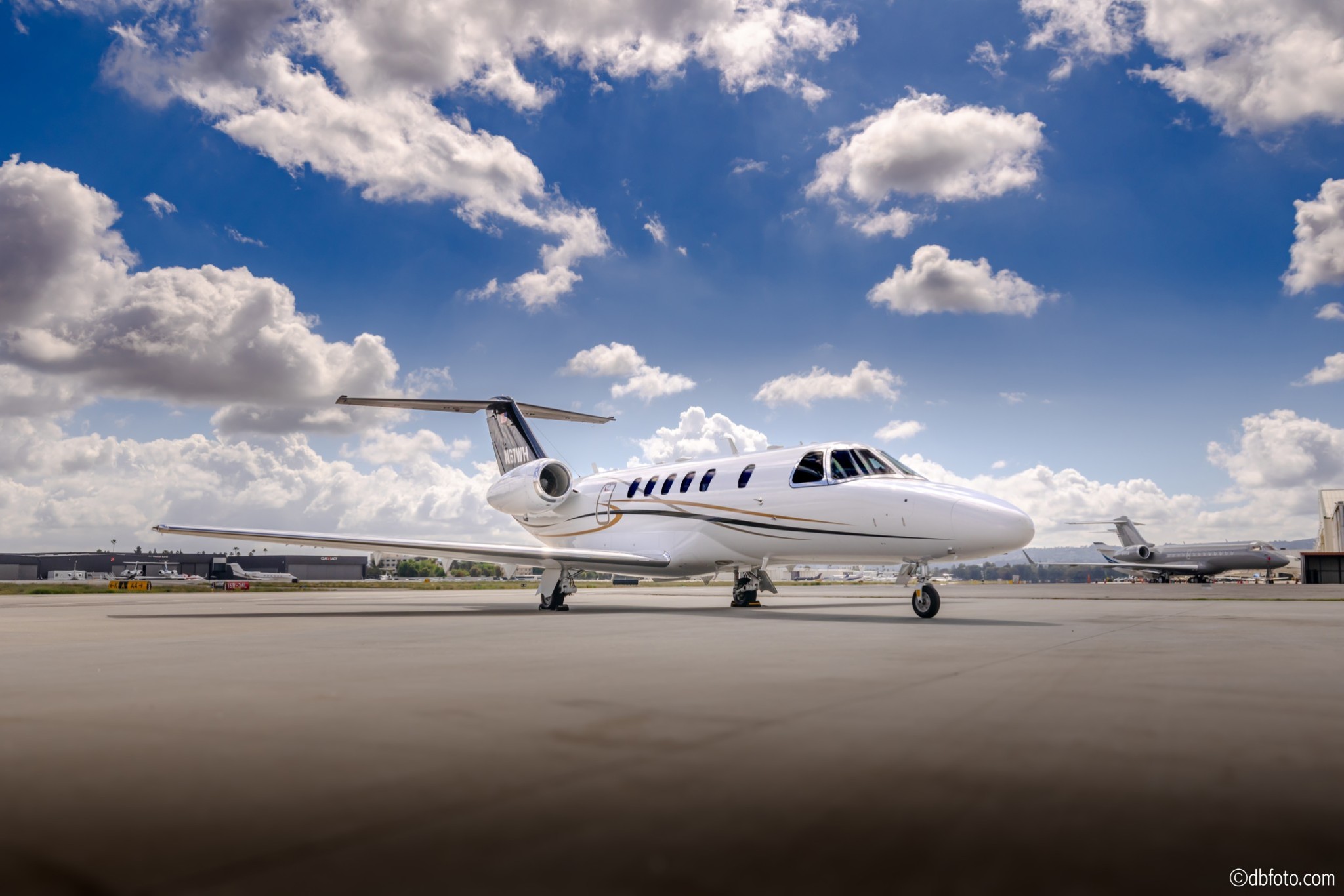 ©dbfoto Exterior24