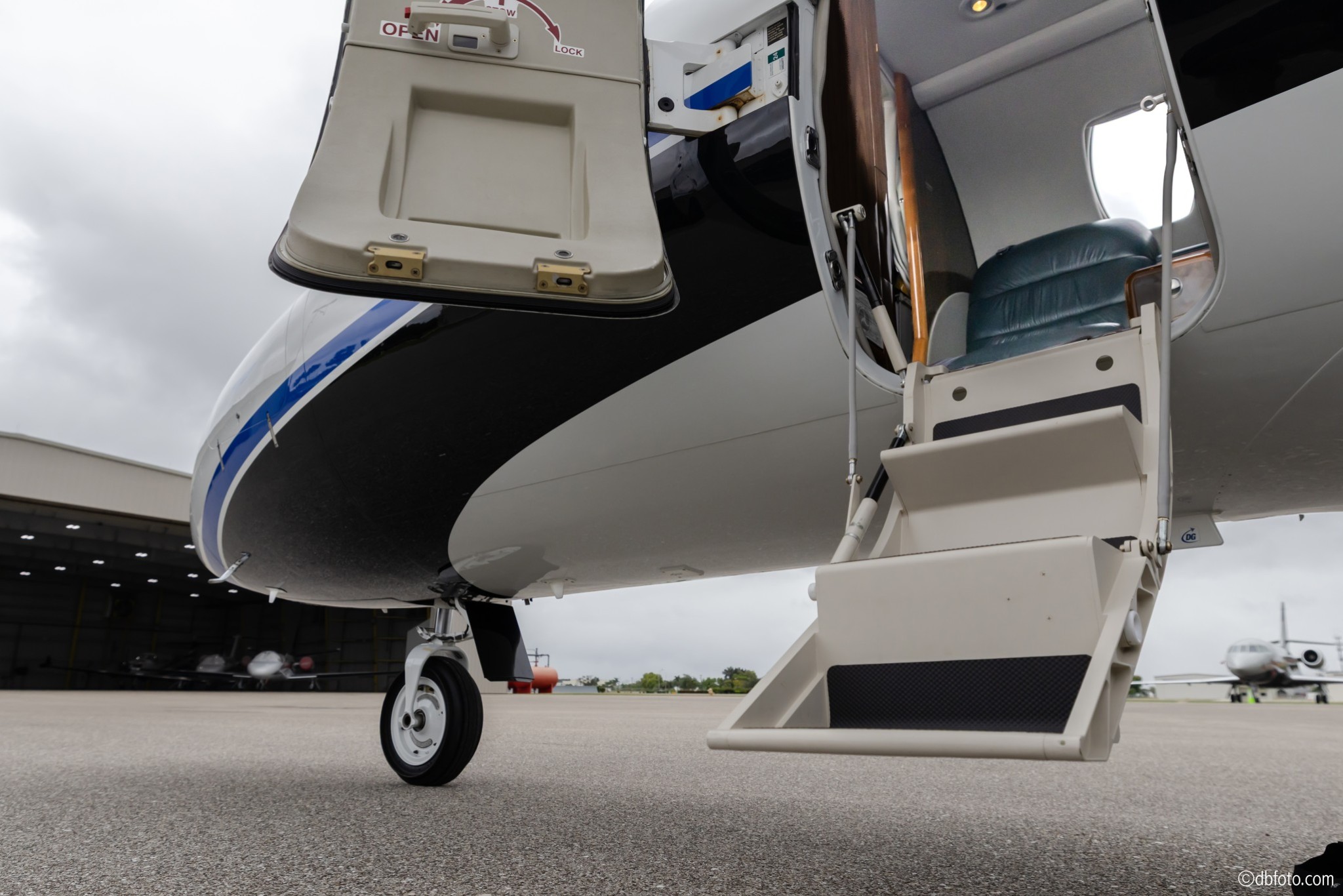 ©dbfoto Exterior84