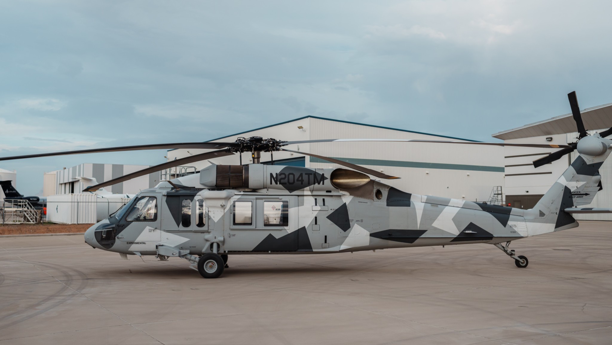 1983 Sikorsky UH-60L Black Hawk - jetAVIVA - Life Is Short, Fly a Jet.