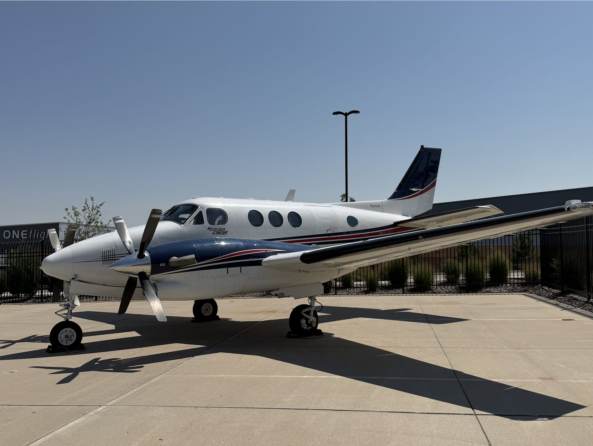 1998 King Air C90B