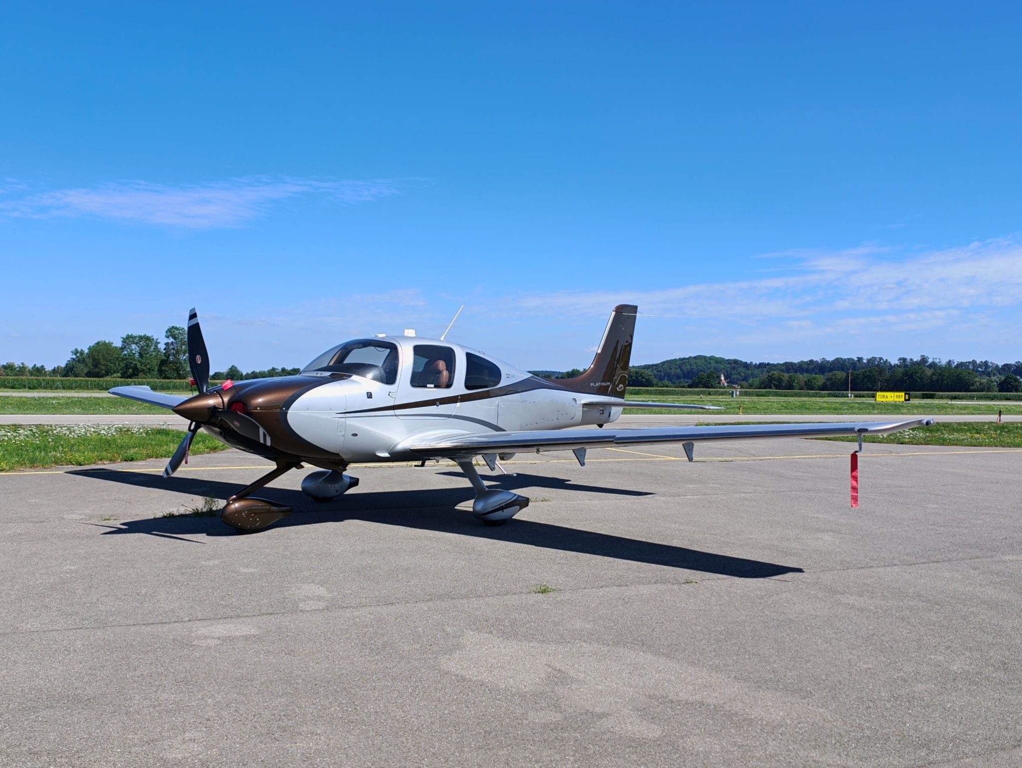 2014 Cirrus SR22T GTS